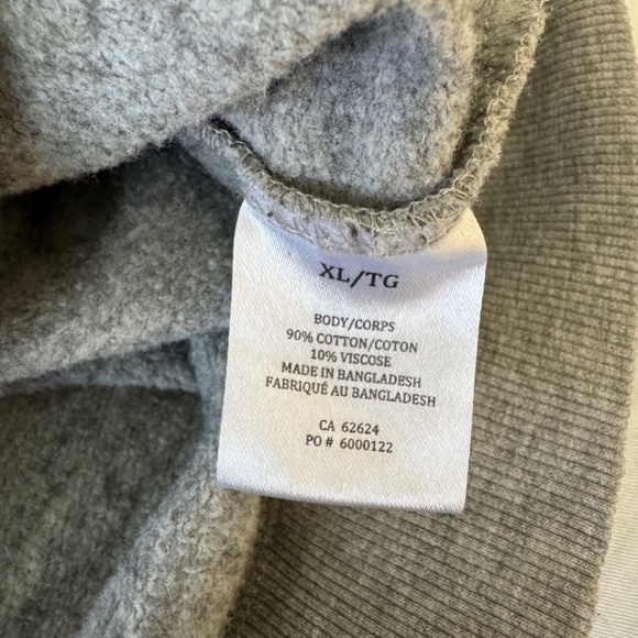 Looney Toons Kid's Bugs Bunny Long Sleeve Gray Pullover Hoodie Size XL (Kids) - Picture 6 of 11